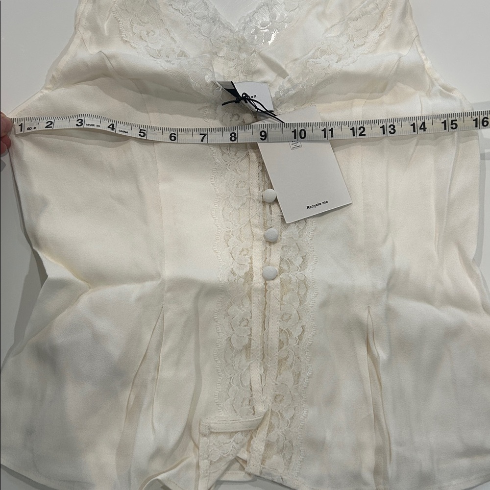 🎆 MDW SALE • NWT • reformation Cristina top - size 4 - Picture 6 of 9